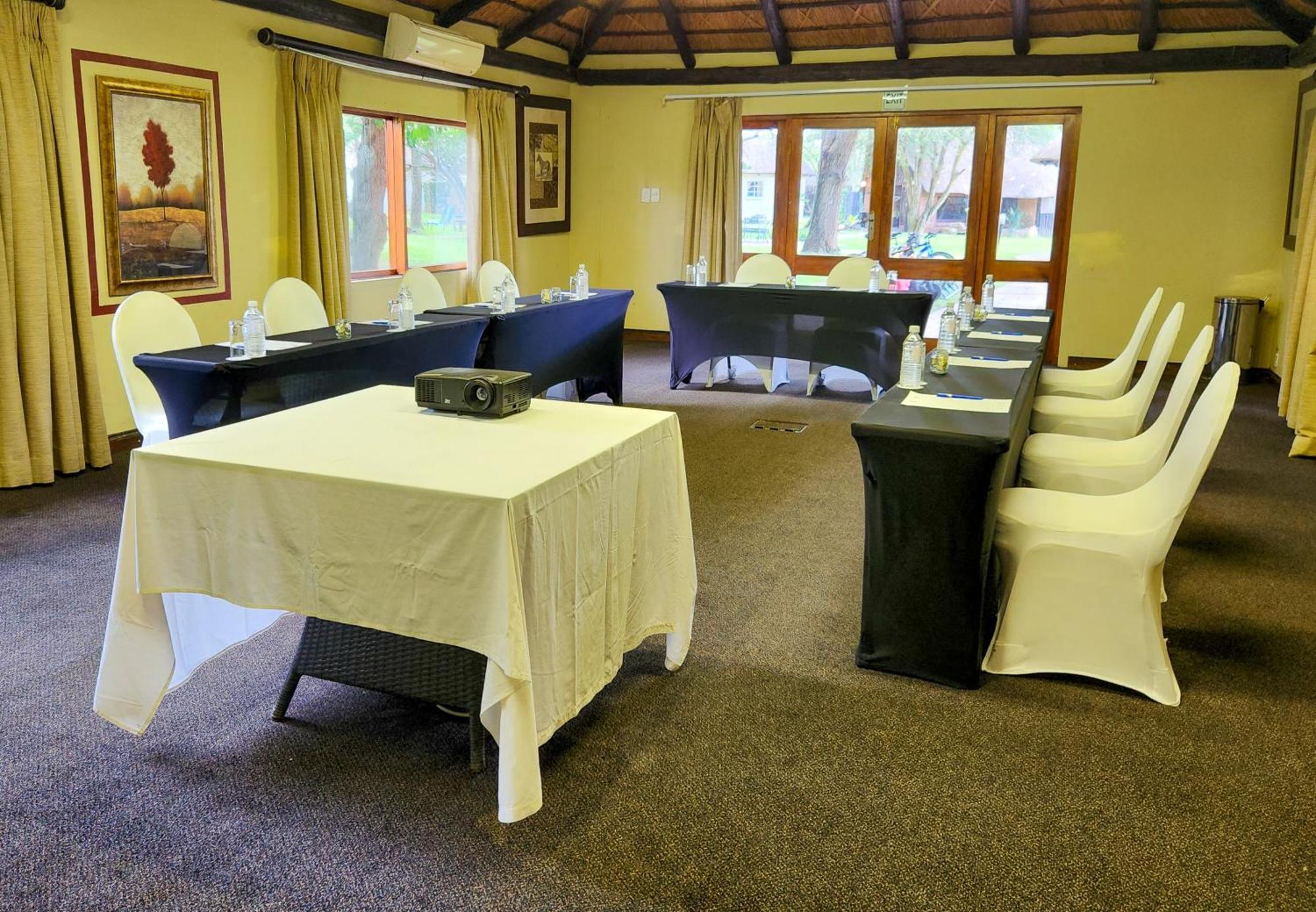 Ditholo Game Lodge Bela Bela Ngoại thất bức ảnh